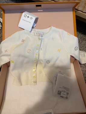 Louis Vuitton unisex cardigan